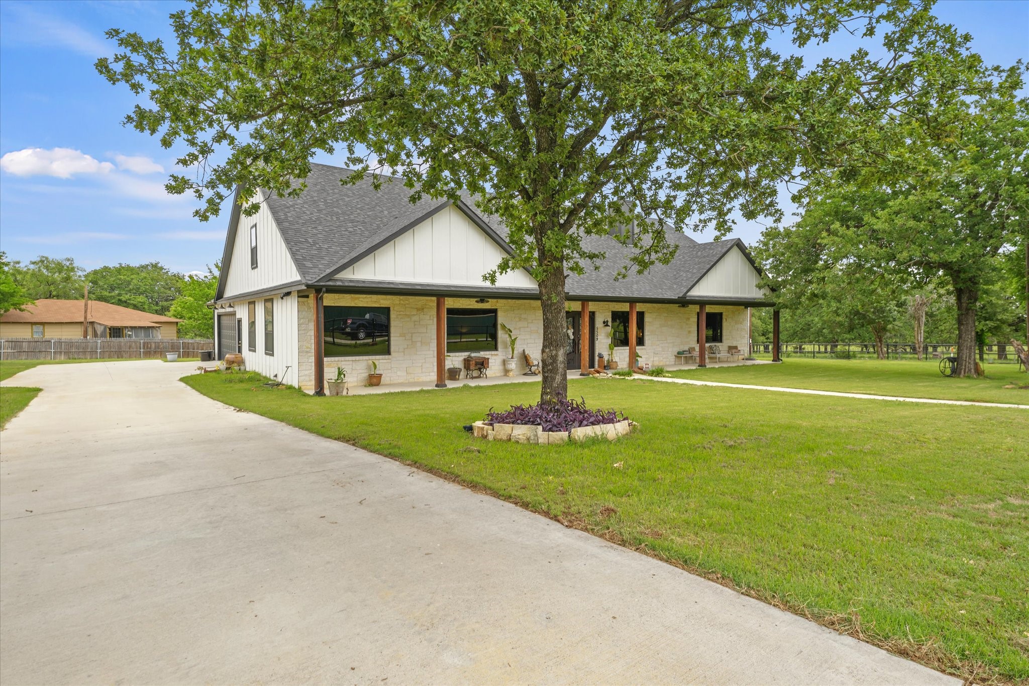 5509 County Road 1022 Joshua TX 76058
