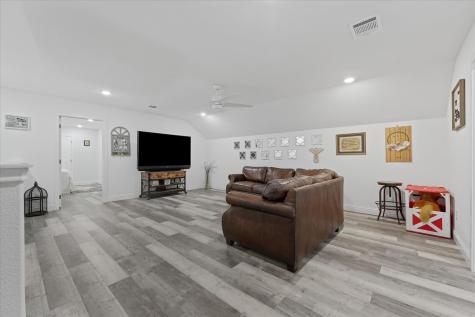 5509 County Road 1022 Joshua TX 76058