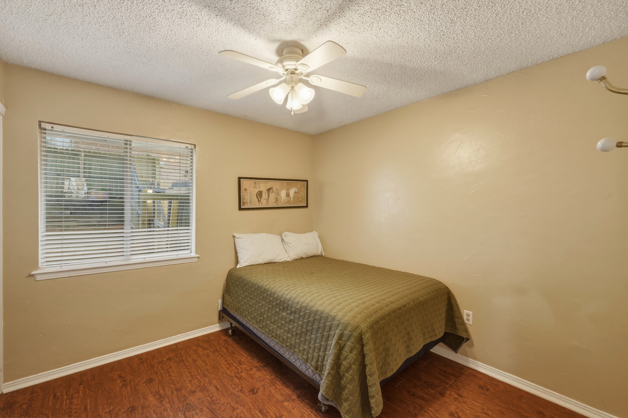 10203 Crestview Drive Tyler TX 75707