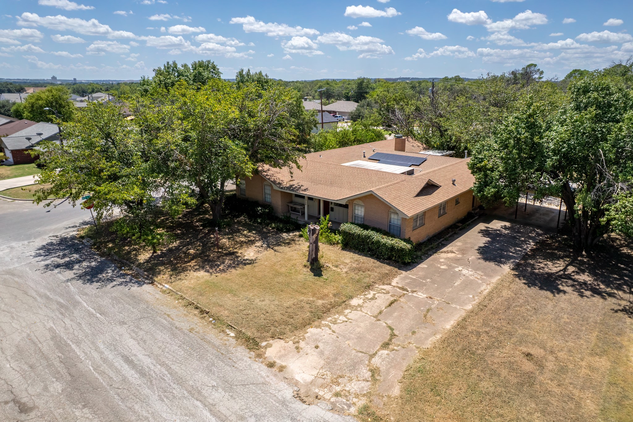1909 8th Street Brownwood TX 76801