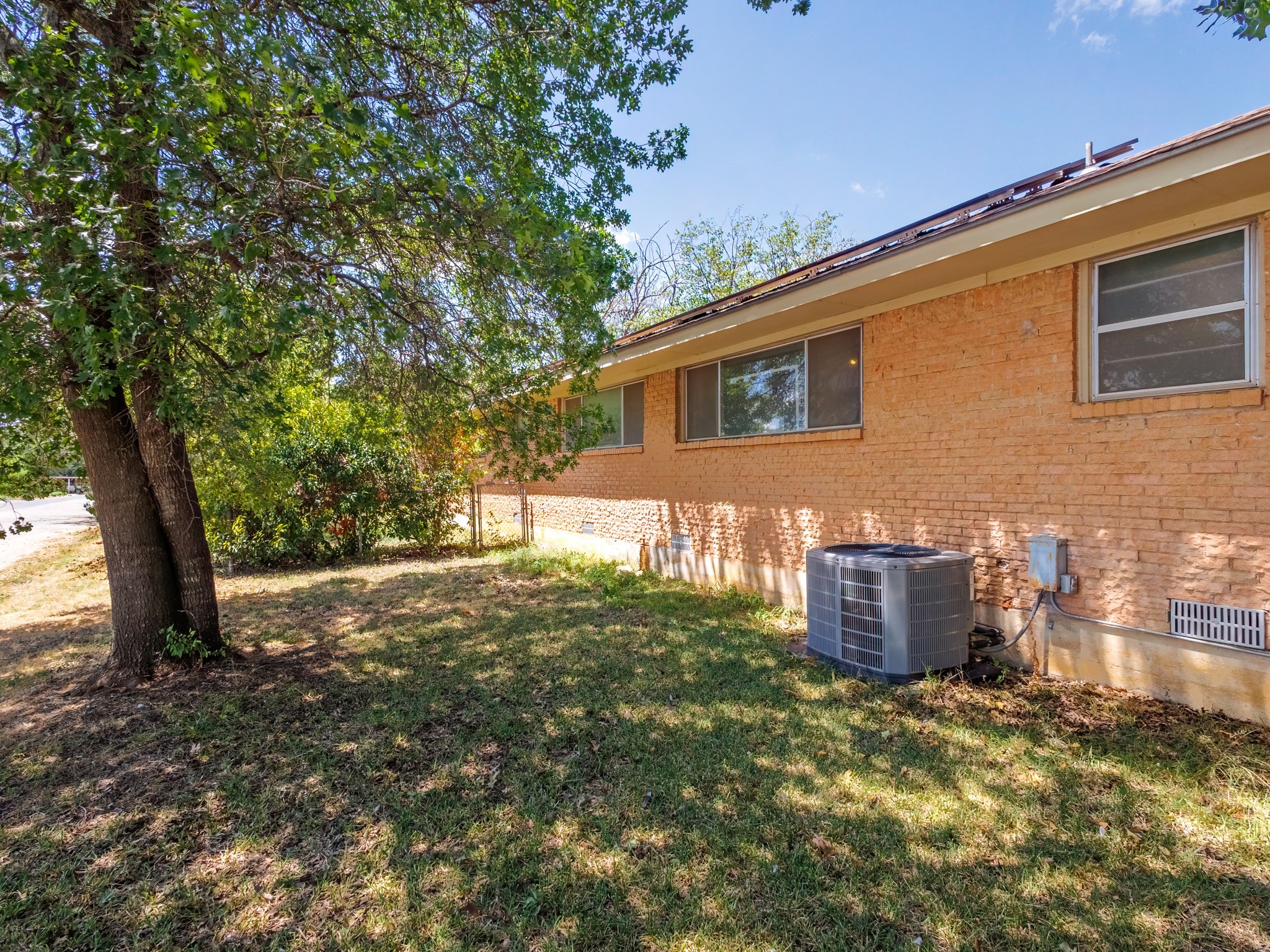 1909 8th Street Brownwood TX 76801