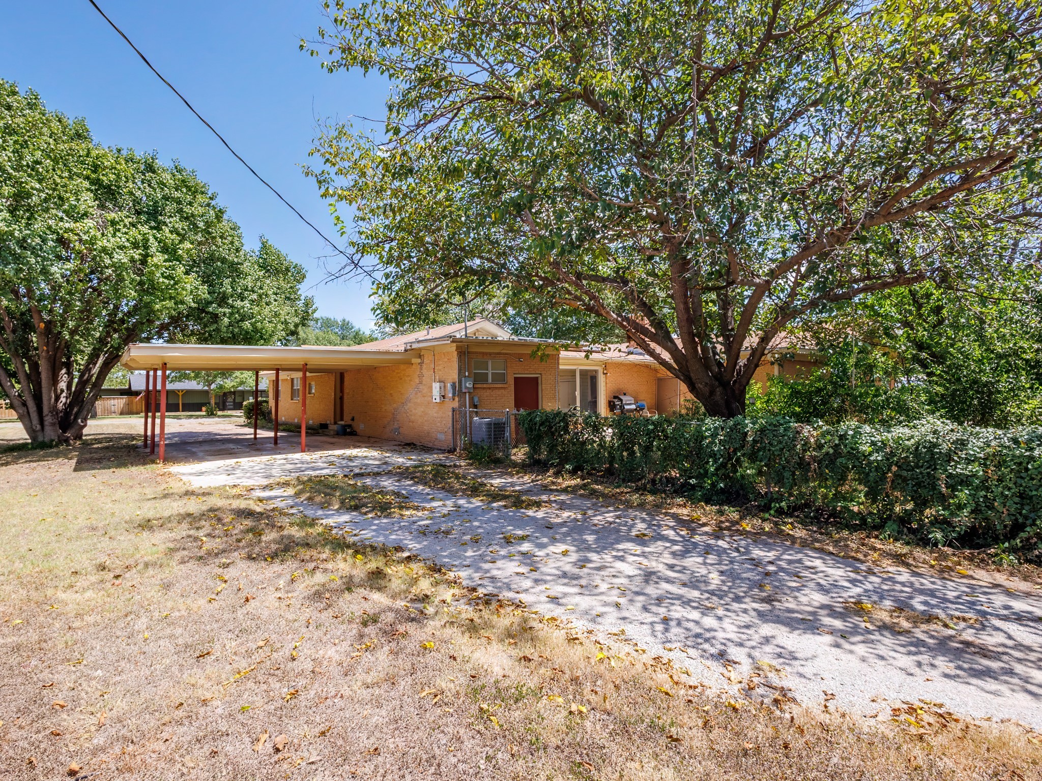 1909 8th Street Brownwood TX 76801