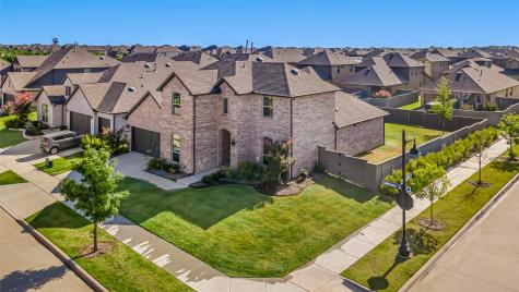 7001 Lowbranch Trail Little Elm TX 76227