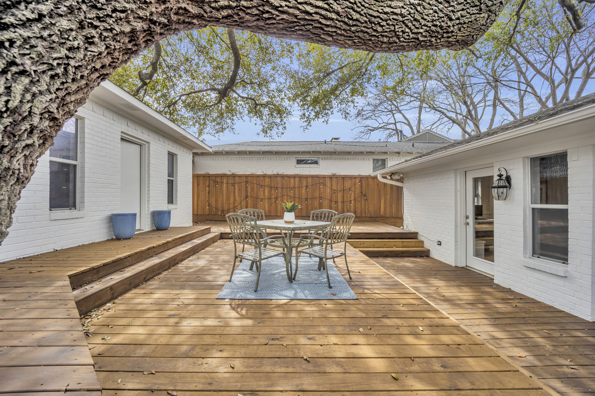 7152 Wildbriar Drive Dallas TX 75214