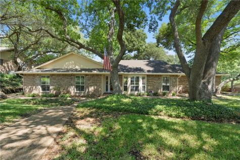 9909 Burgundy Lane Woodway TX 76712