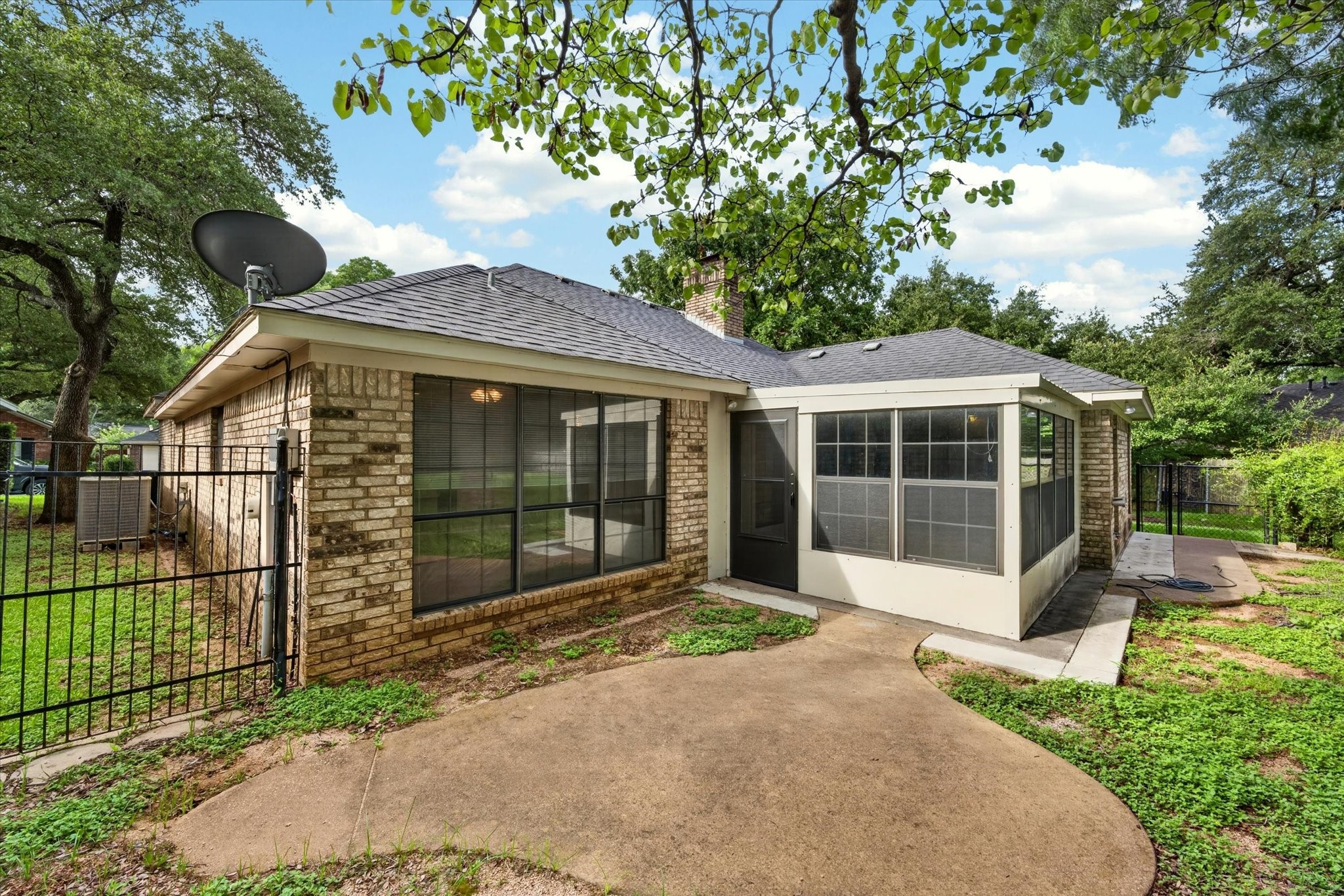 3601 Willow Bend Circle Waco TX 76708