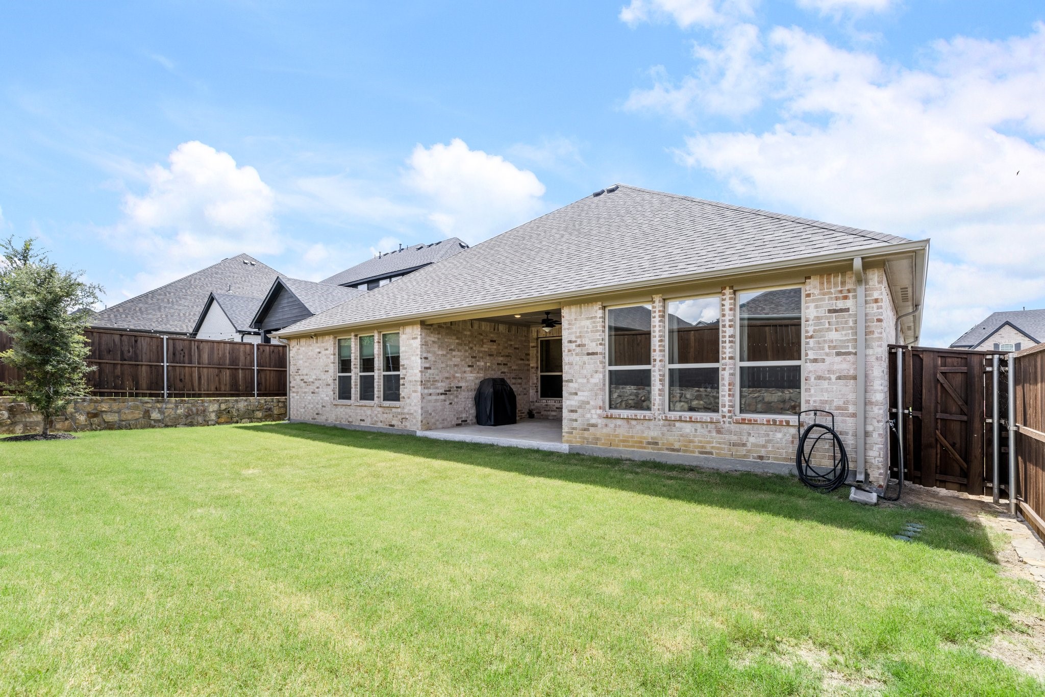 313 Savannah Lane Oak Point TX 75068