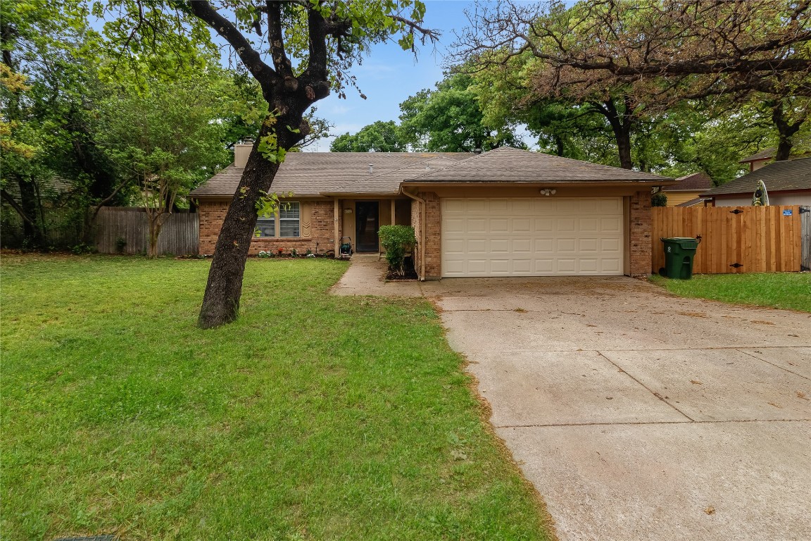 6312 Barcelona Drive Arlington TX 76016