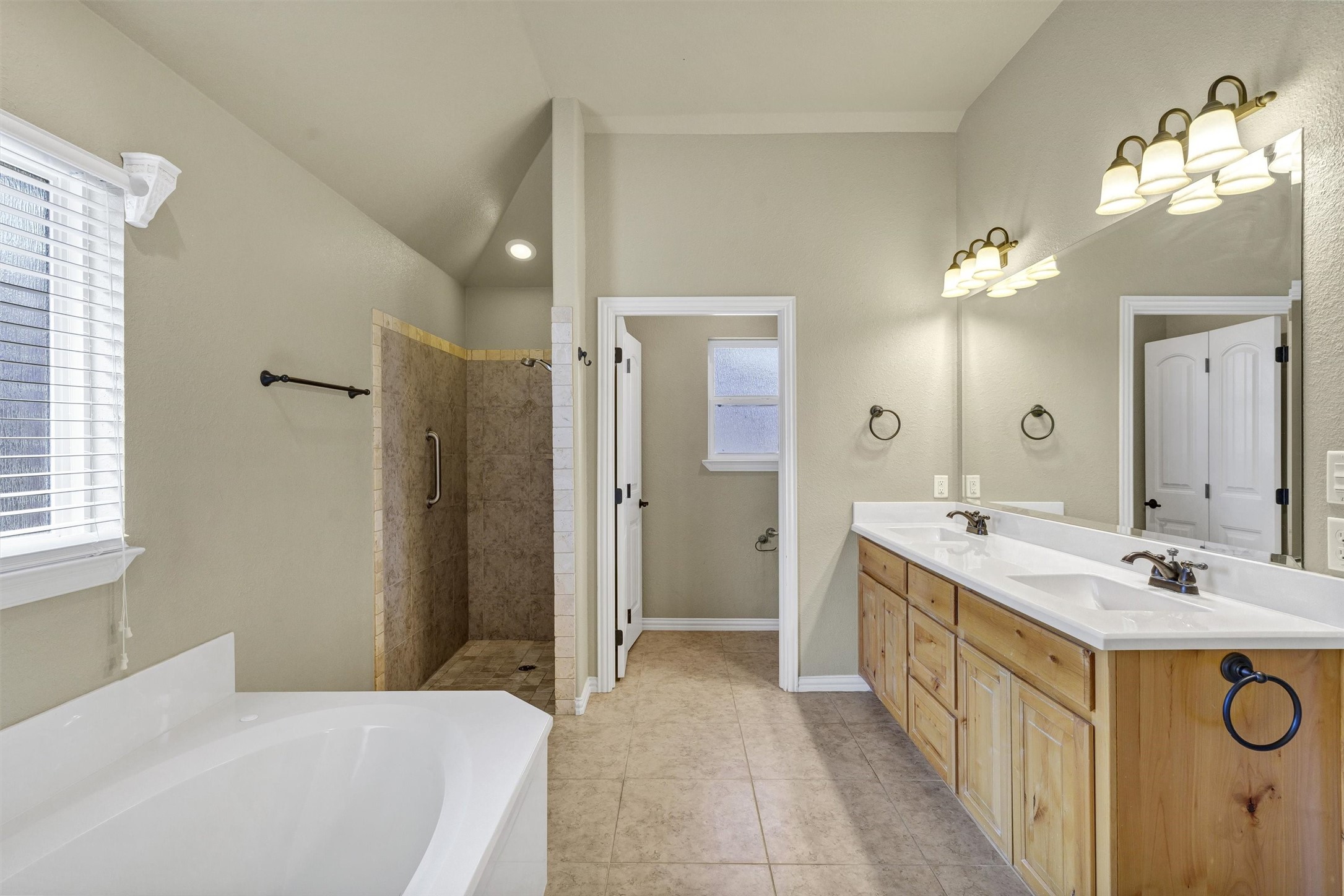 125 Camelot Street Glen Rose TX 76043