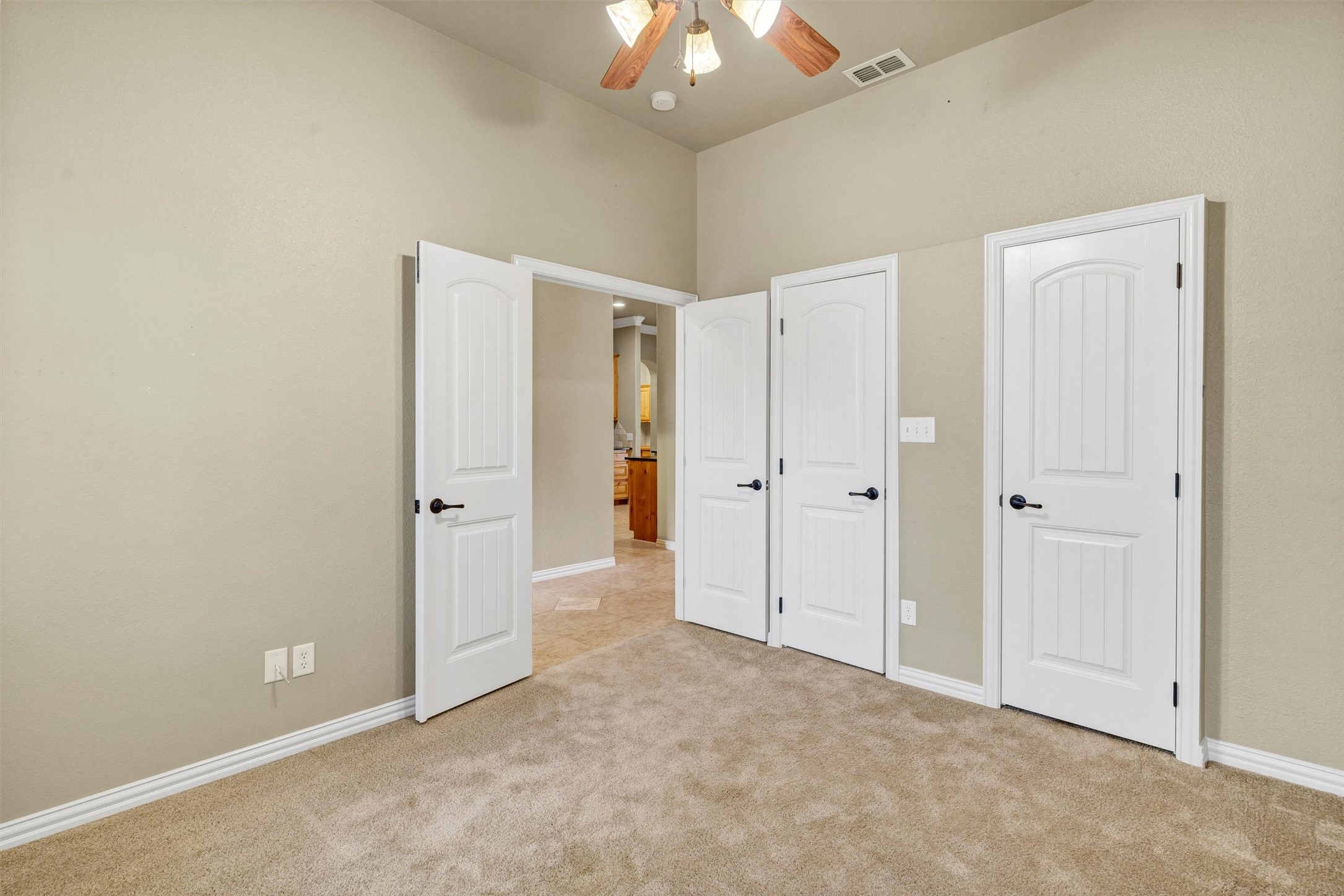125 Camelot Street Glen Rose TX 76043