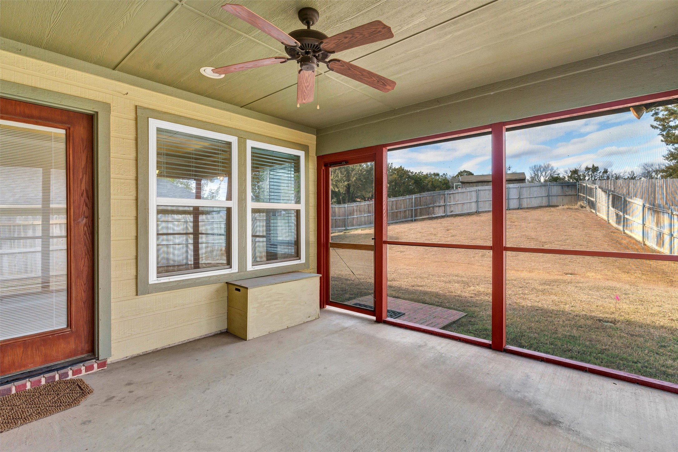 125 Camelot Street Glen Rose TX 76043