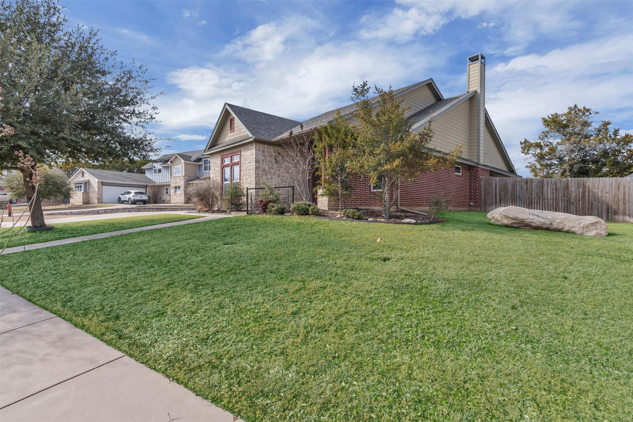125 Camelot Street Glen Rose TX 76043