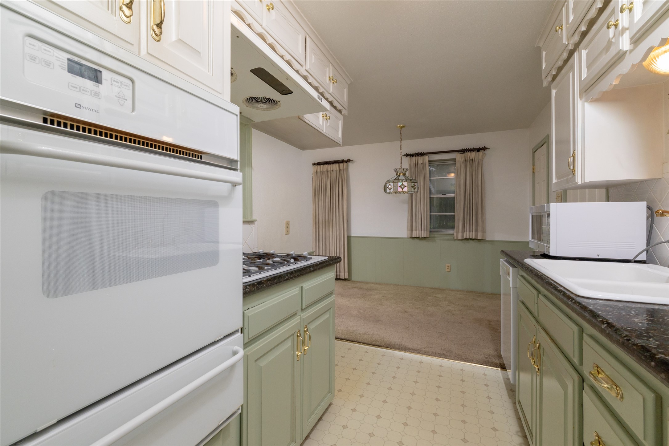 6604 Trailwood Drive Forest Hill TX 76140