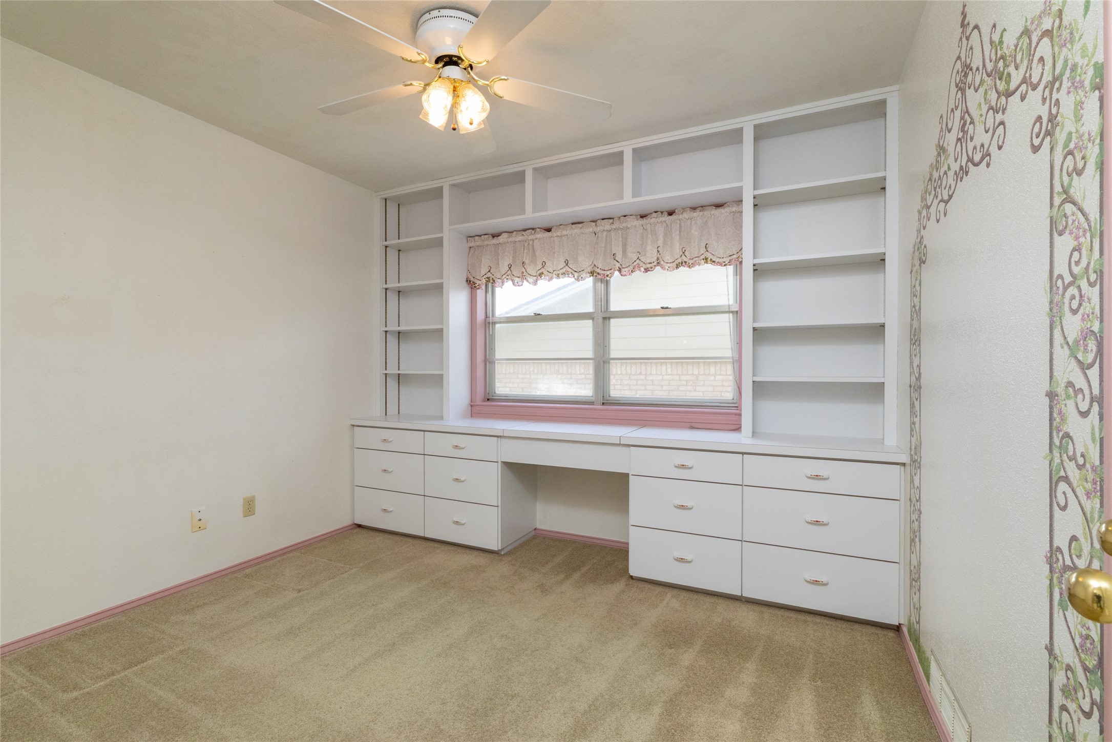 6604 Trailwood Drive Forest Hill TX 76140