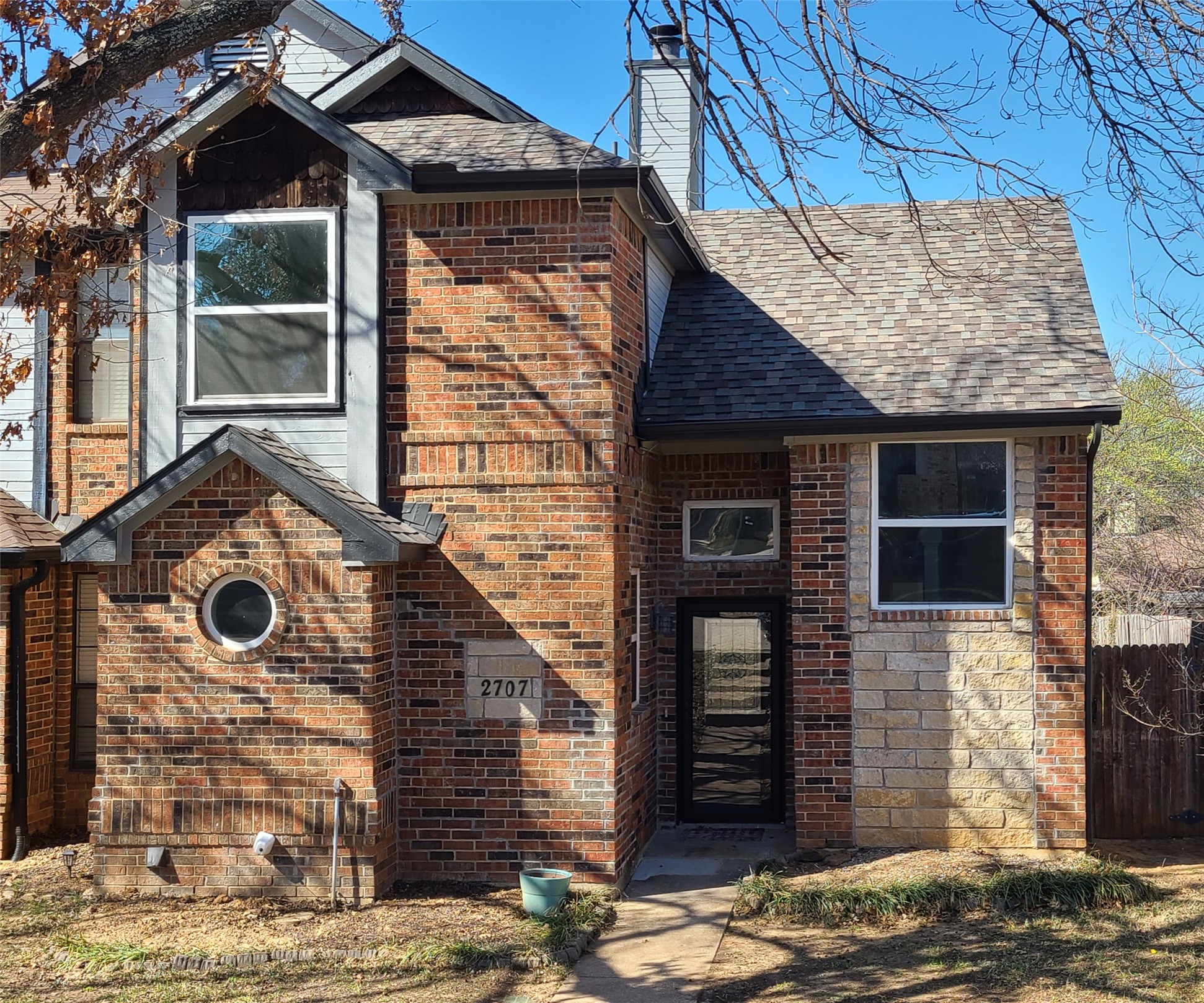 2707 Stratford Court Euless TX 76039