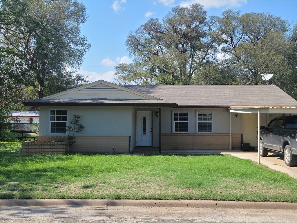1305 Campa Drive Brownwood TX 76801