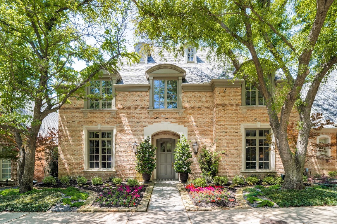 5715 Hagen Court Dallas TX 75252
