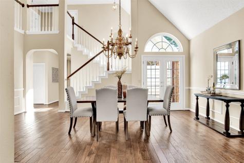 4016 Azure Lane Addison TX 75001