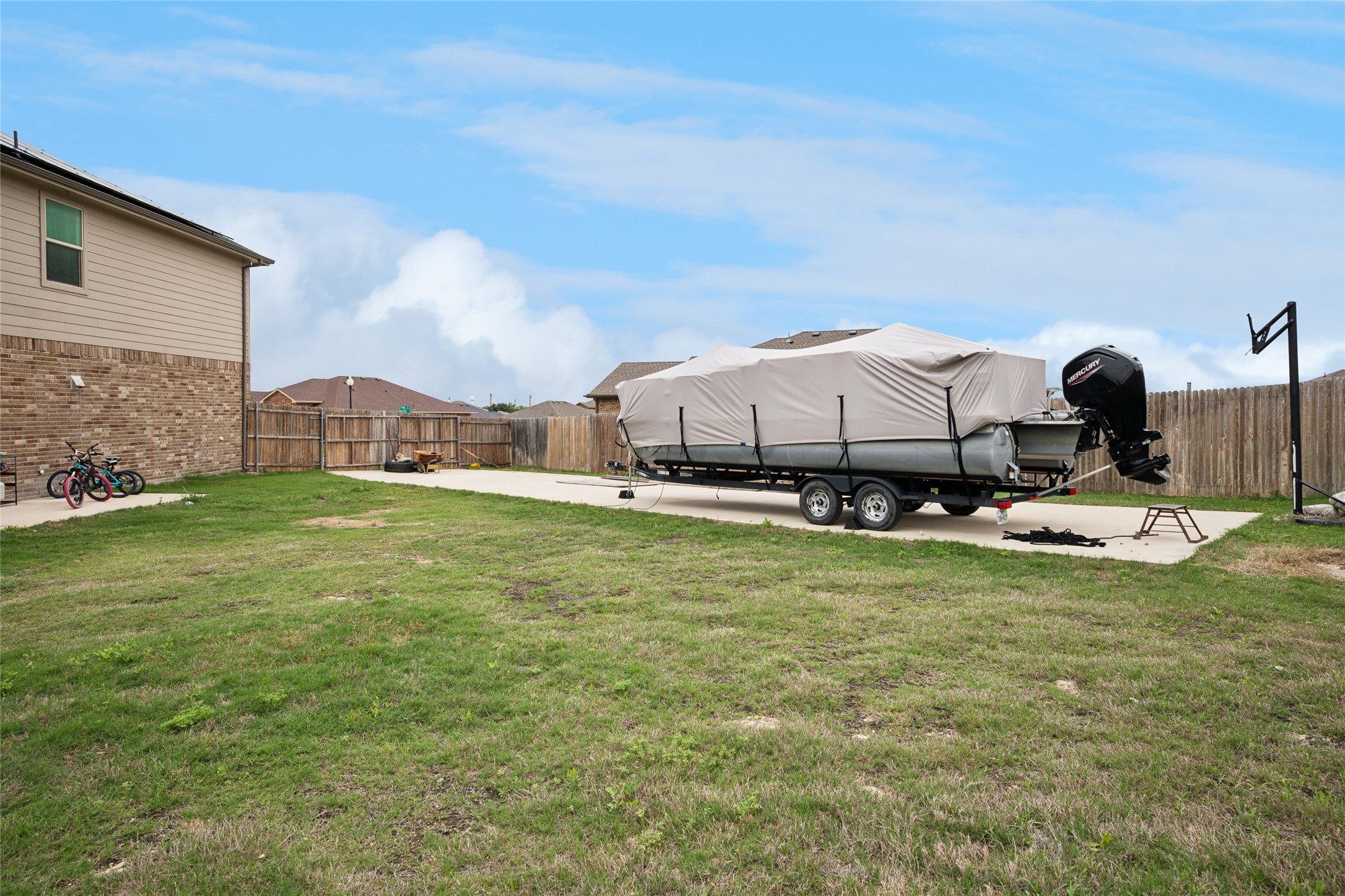 324 Fairgrounds Lane Ponder TX 76259