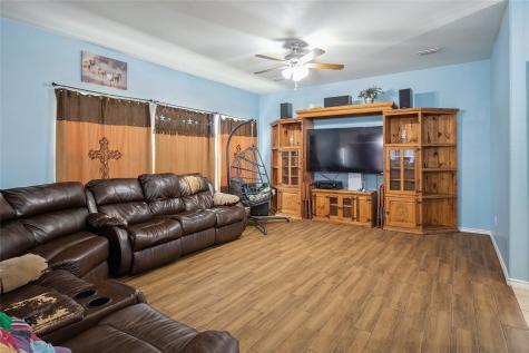 324 Fairgrounds Lane Ponder TX 76259