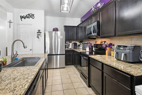 324 Fairgrounds Lane Ponder TX 76259