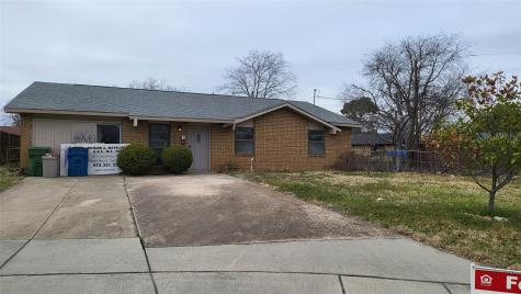 166 Westwood Place Lewisville TX 75067