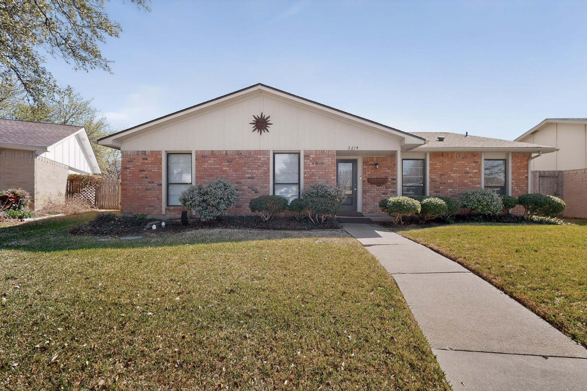 3214 Cedar Lane Rowlett TX 75089