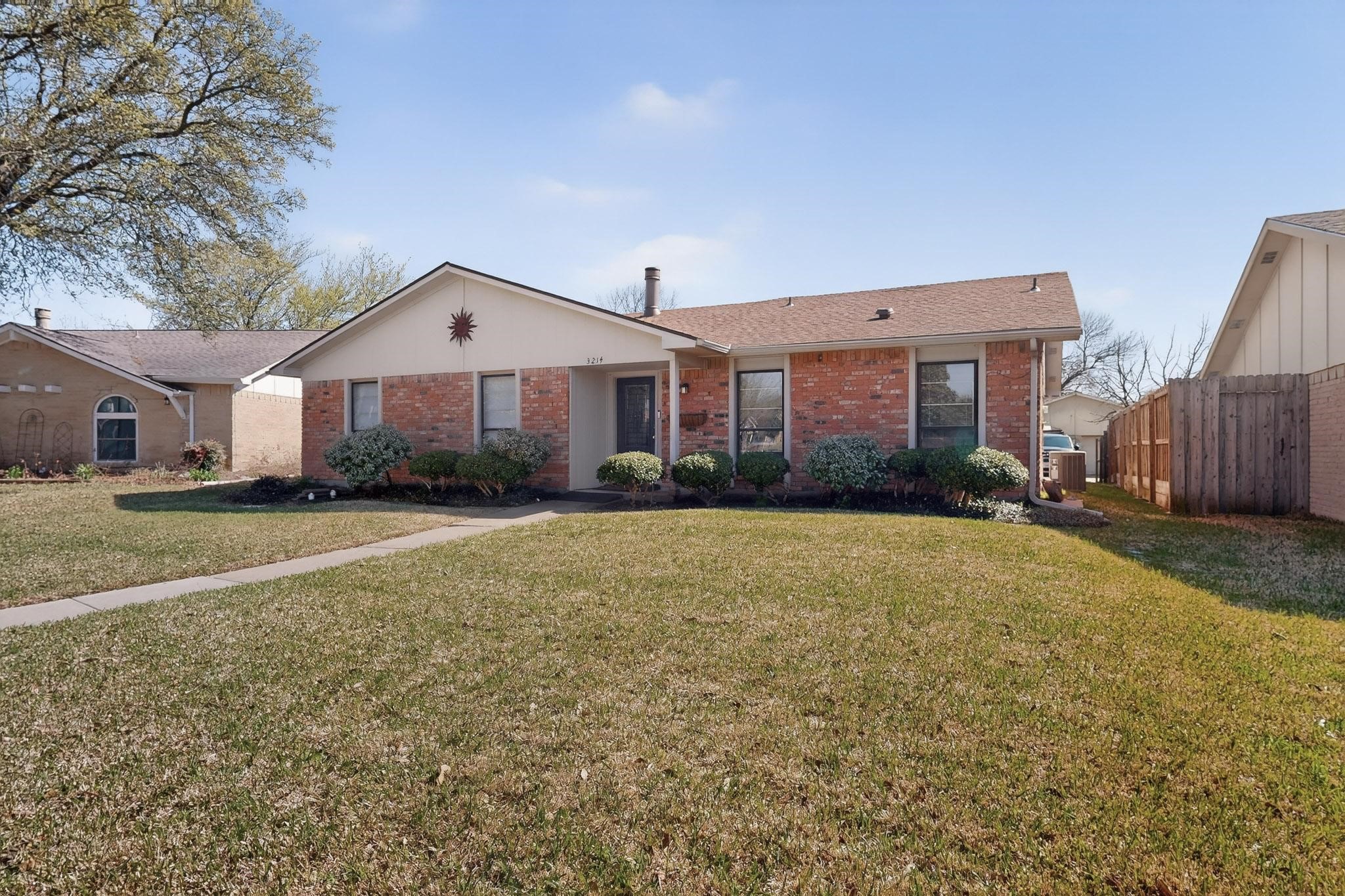 3214 Cedar Lane Rowlett TX 75089