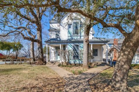1131 W Walker Street Denison TX 75020