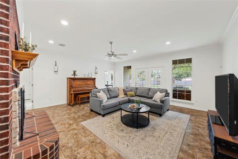 1694 Mclennan Crossing Road Woodway TX 76712
