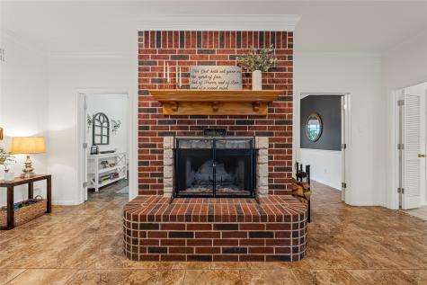 1694 Mclennan Crossing Road Woodway TX 76712