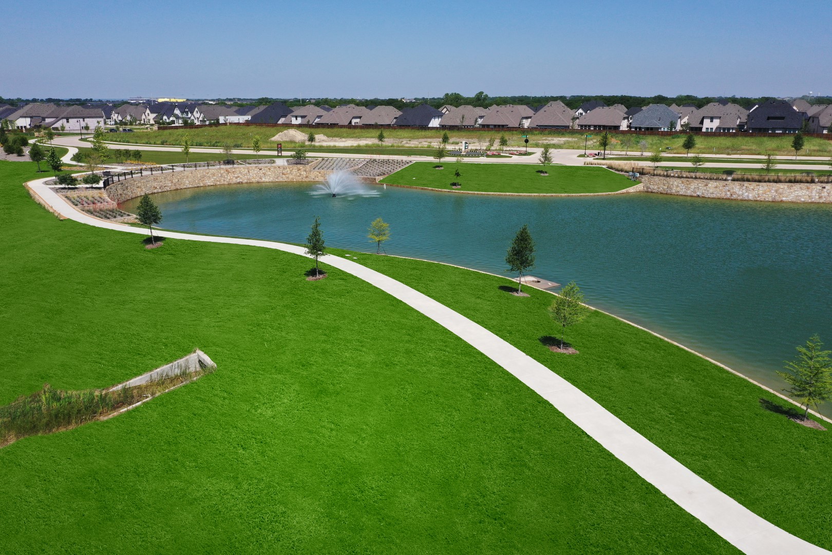 1900 Golden Gate Way Celina TX 75009