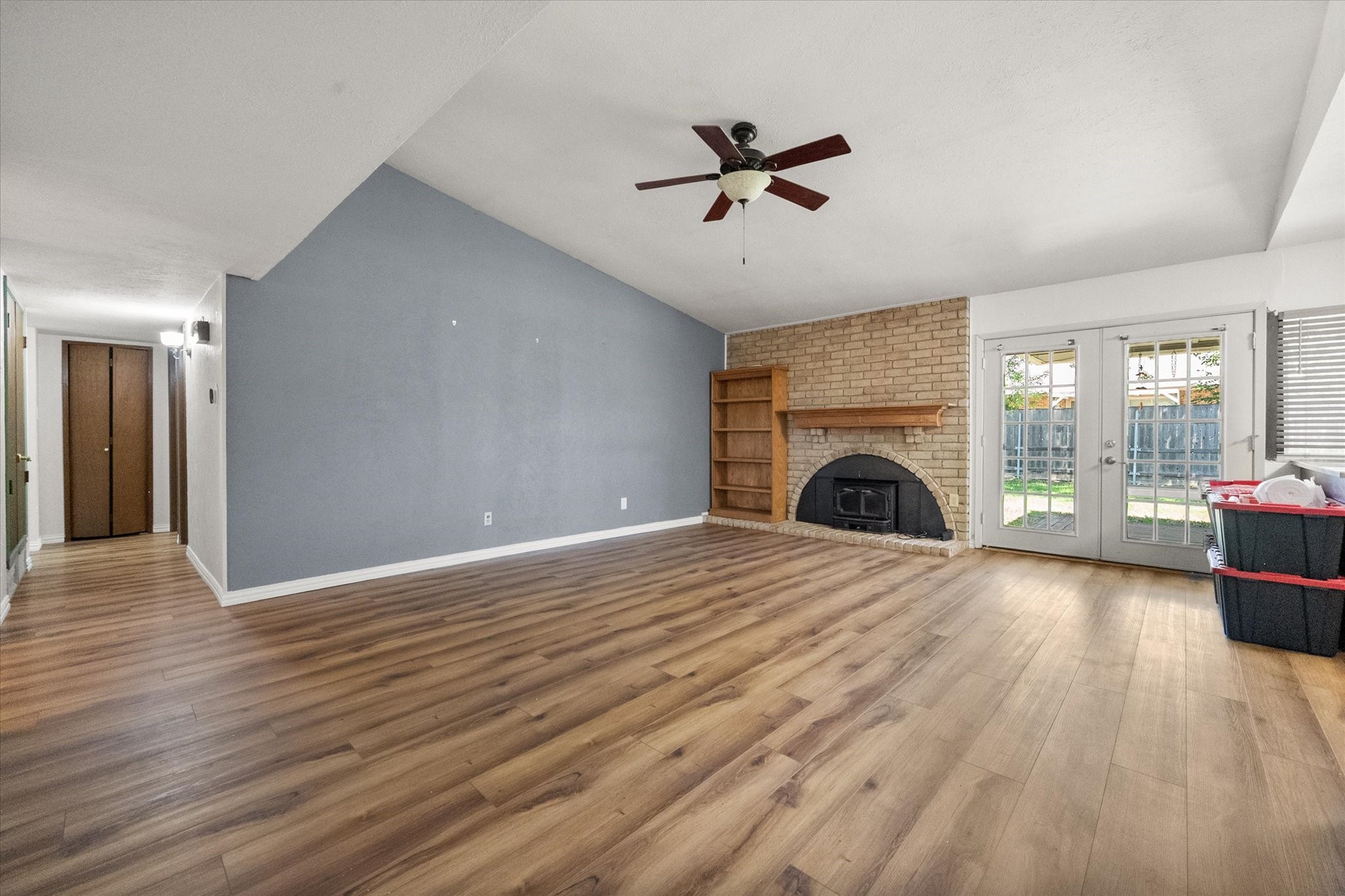7009 Forestview Drive Arlington TX 76016