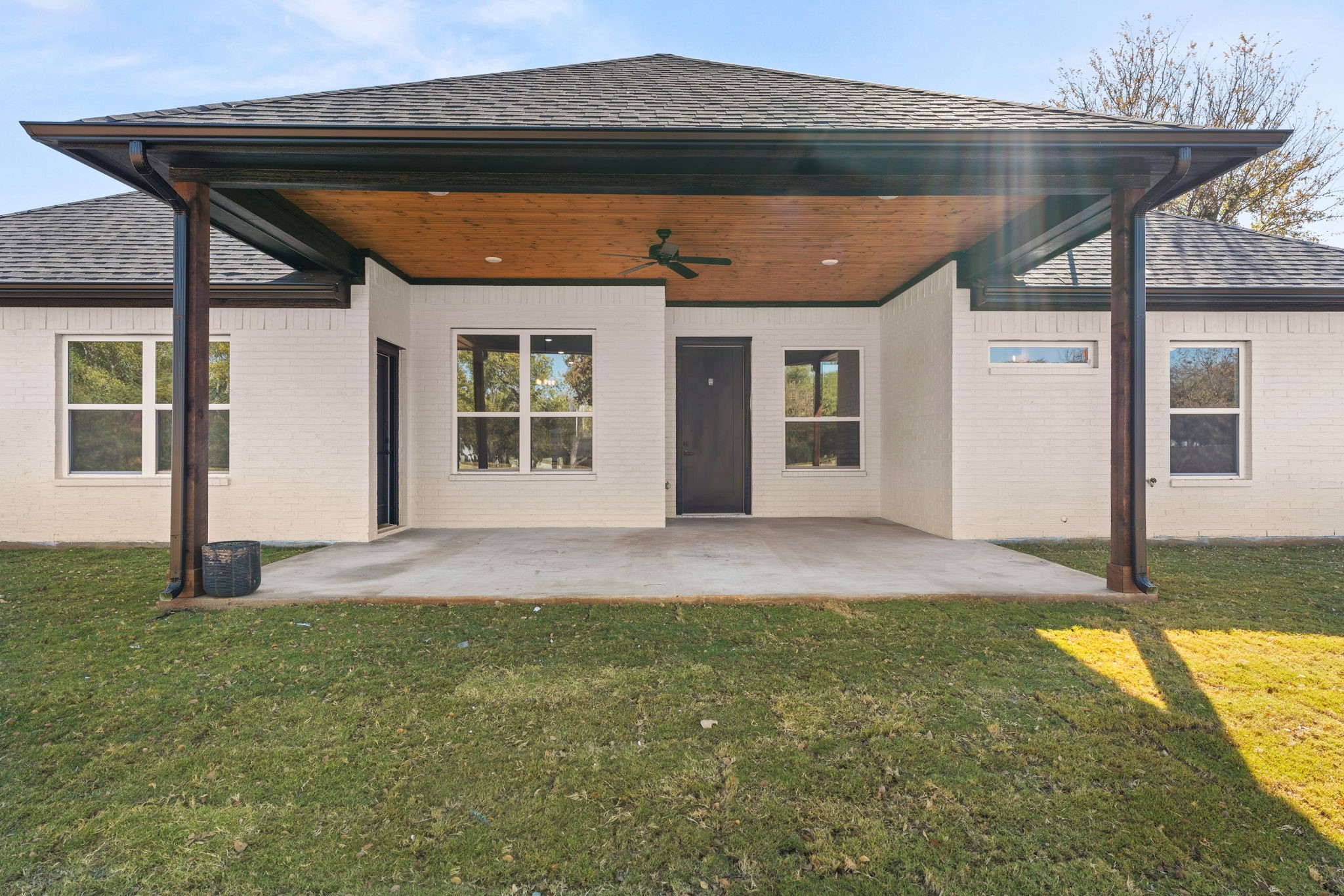 1516 Ports O Call Court Granbury TX 76048