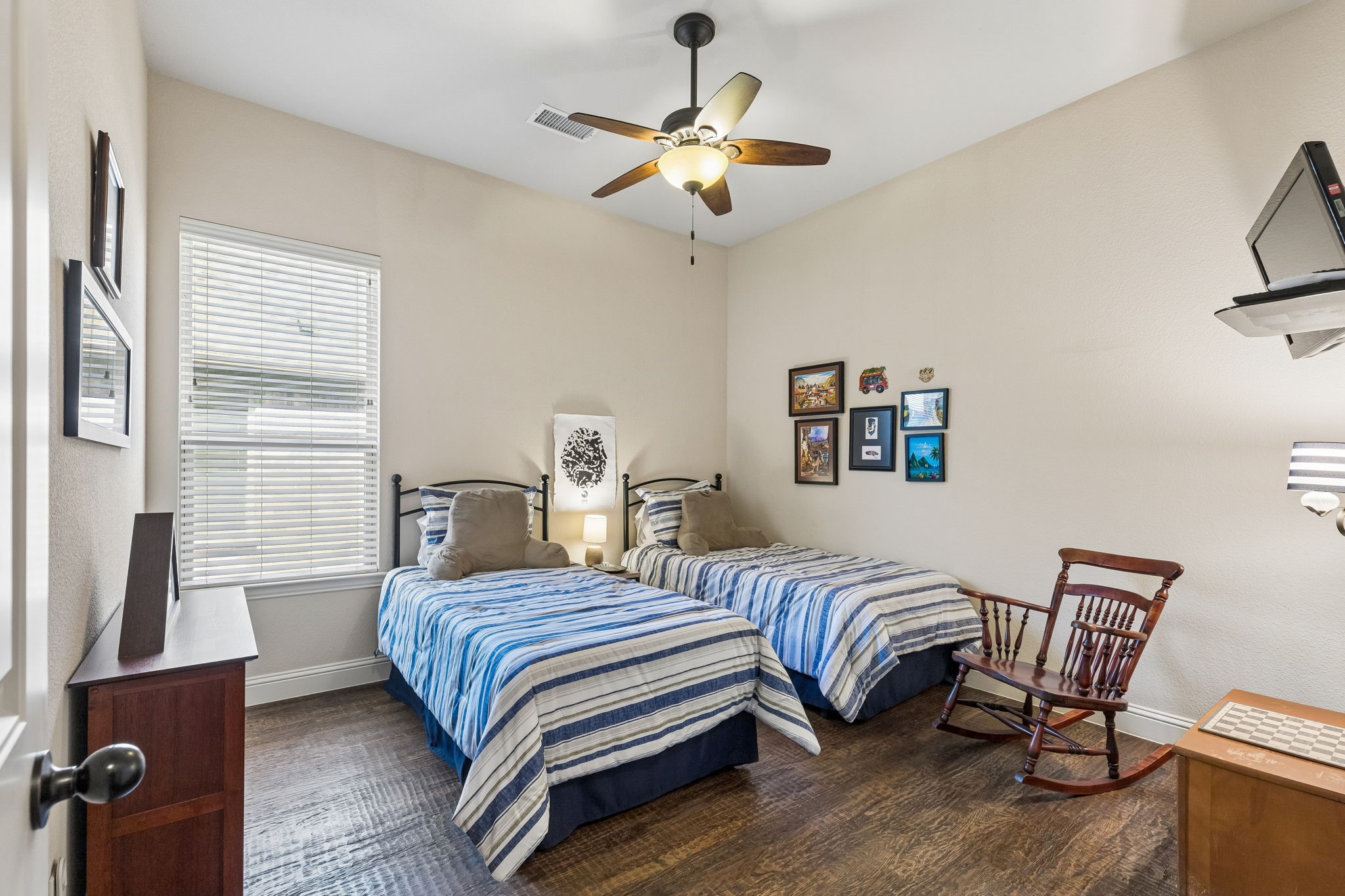 4537 Chaumont Trail Arlington TX 76013