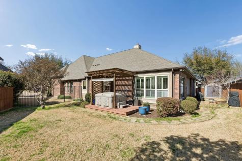 4537 Chaumont Trail Arlington TX 76013