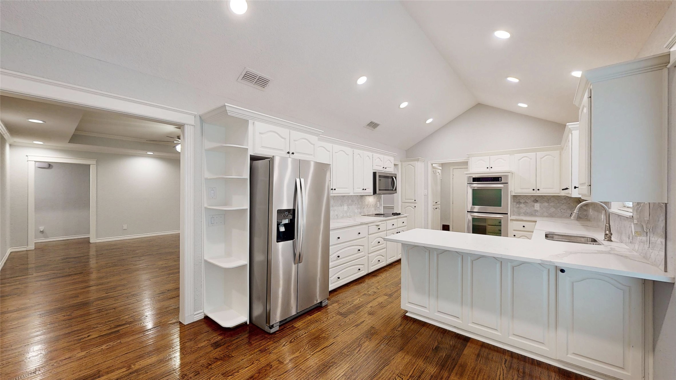 3713 Teal Lane Bedford TX 76021