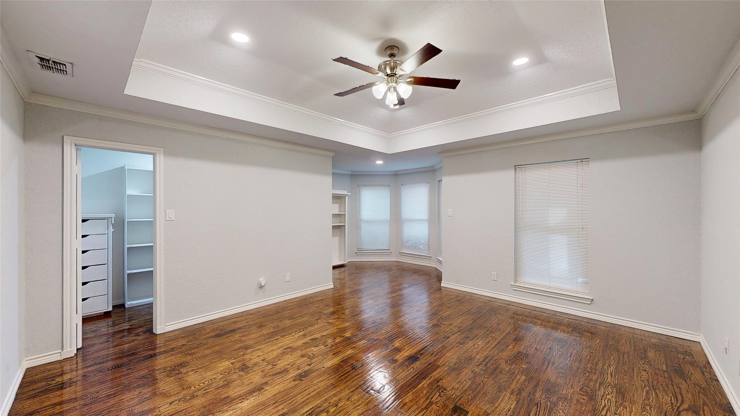 3713 Teal Lane Bedford TX 76021