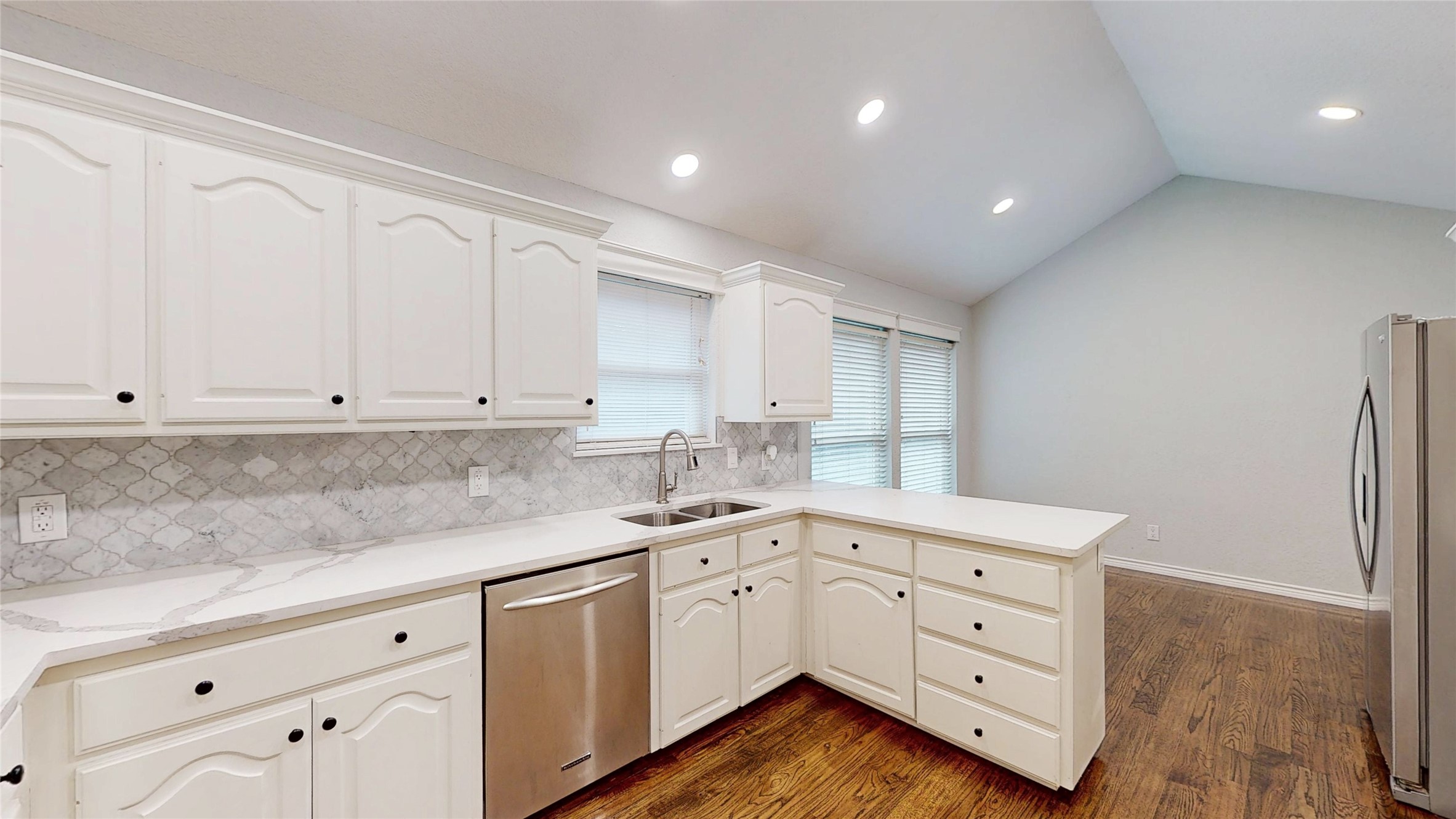 3713 Teal Lane Bedford TX 76021
