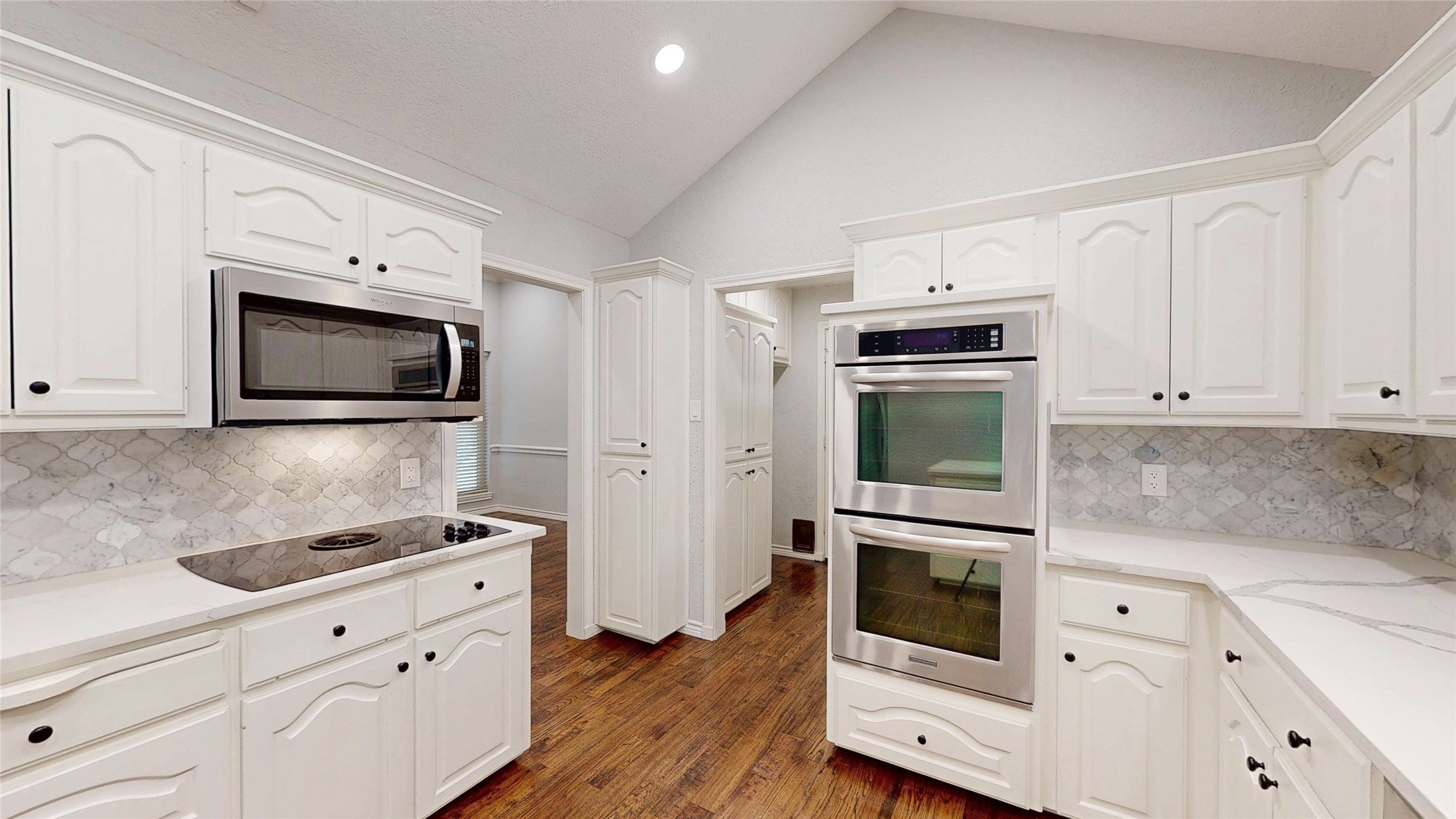3713 Teal Lane Bedford TX 76021