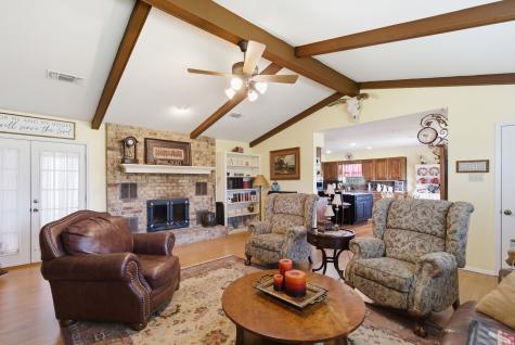 1101 Tanglewood Drive Weatherford TX 76087