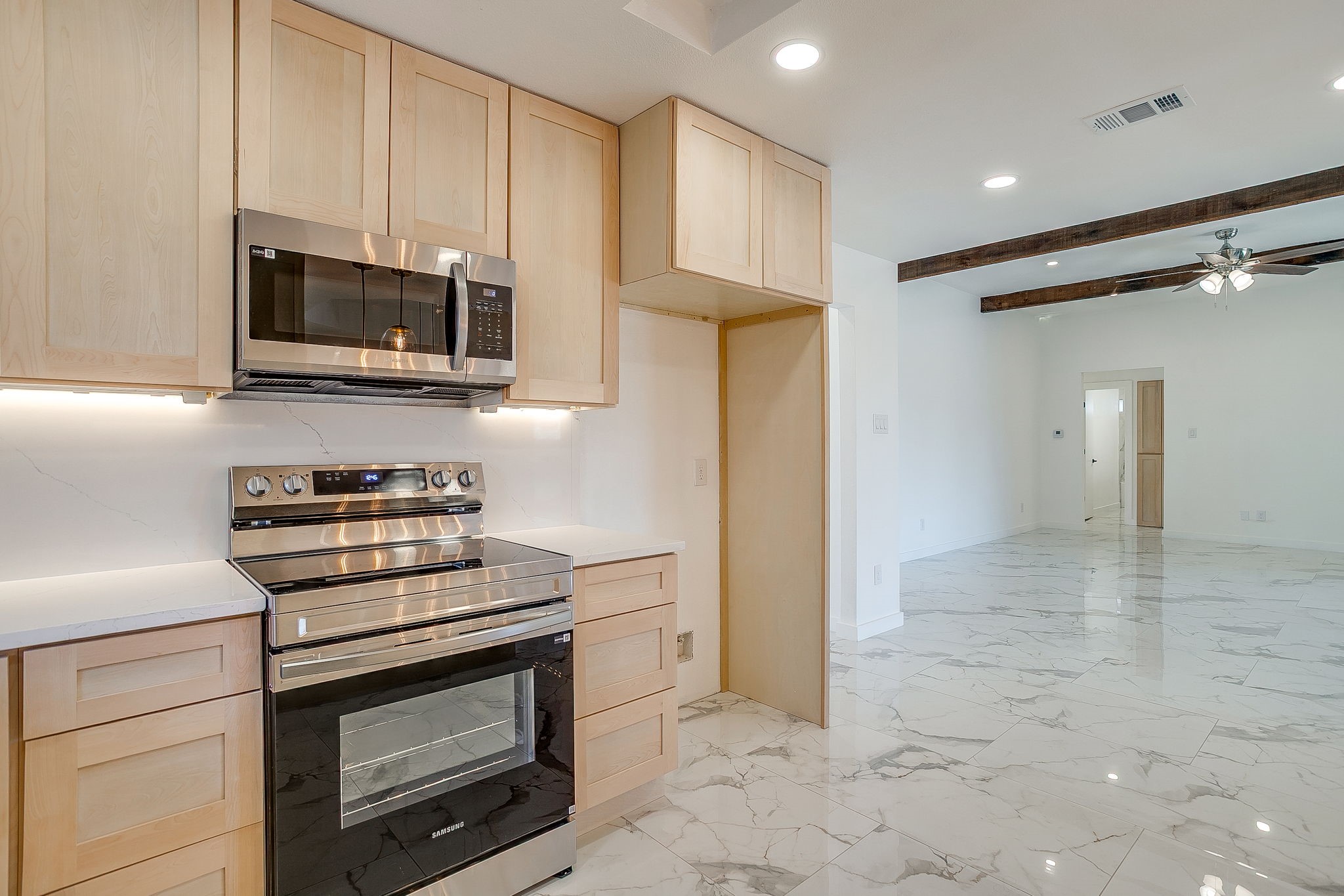 814 Nafus Street Cedar Hill TX 75104