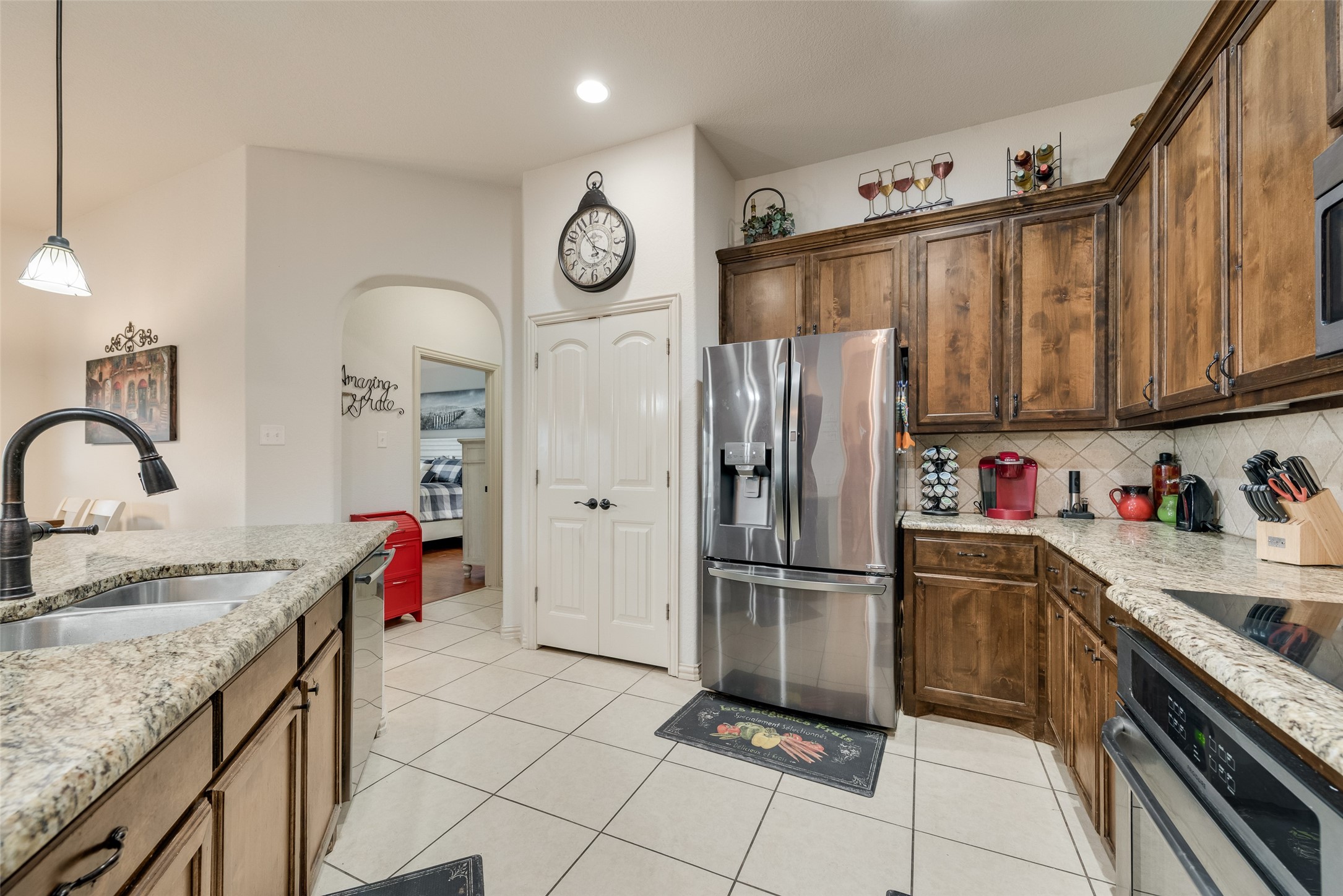 5017 W Fall Drive Midlothian TX 76065