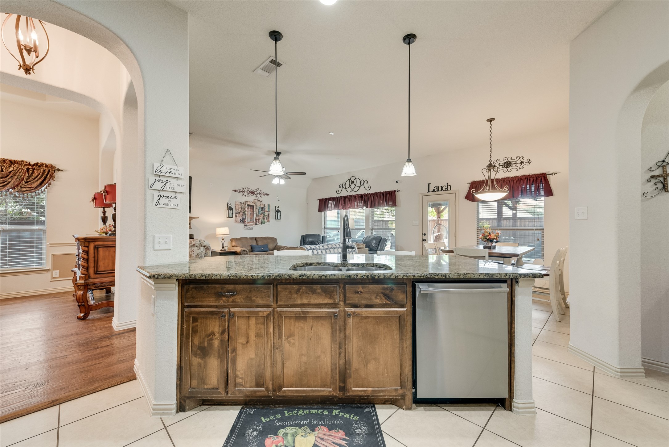 5017 W Fall Drive Midlothian TX 76065