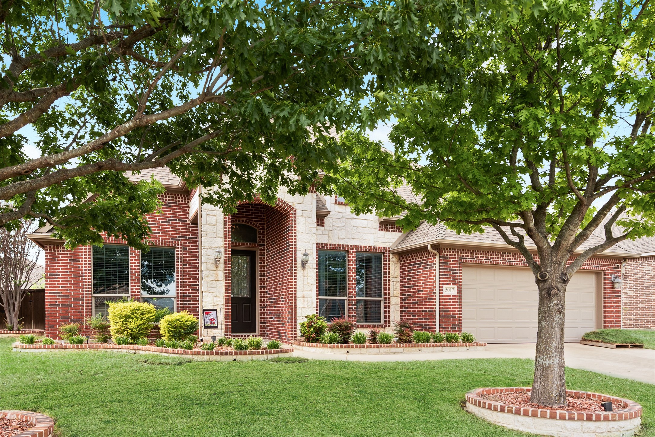 5017 W Fall Drive Midlothian TX 76065