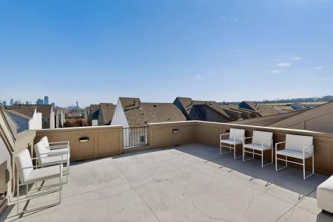 2557 Carmelita Street Dallas TX 75212