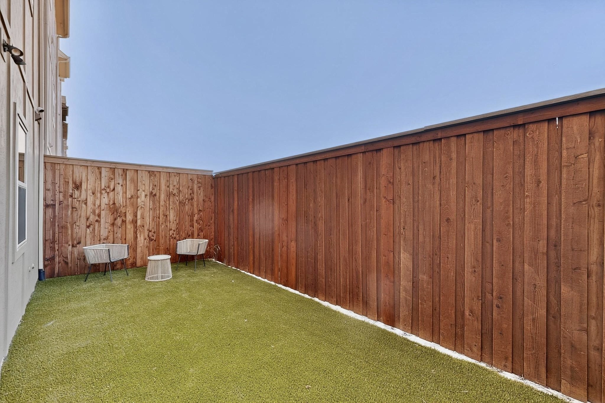 2557 Carmelita Street Dallas TX 75212