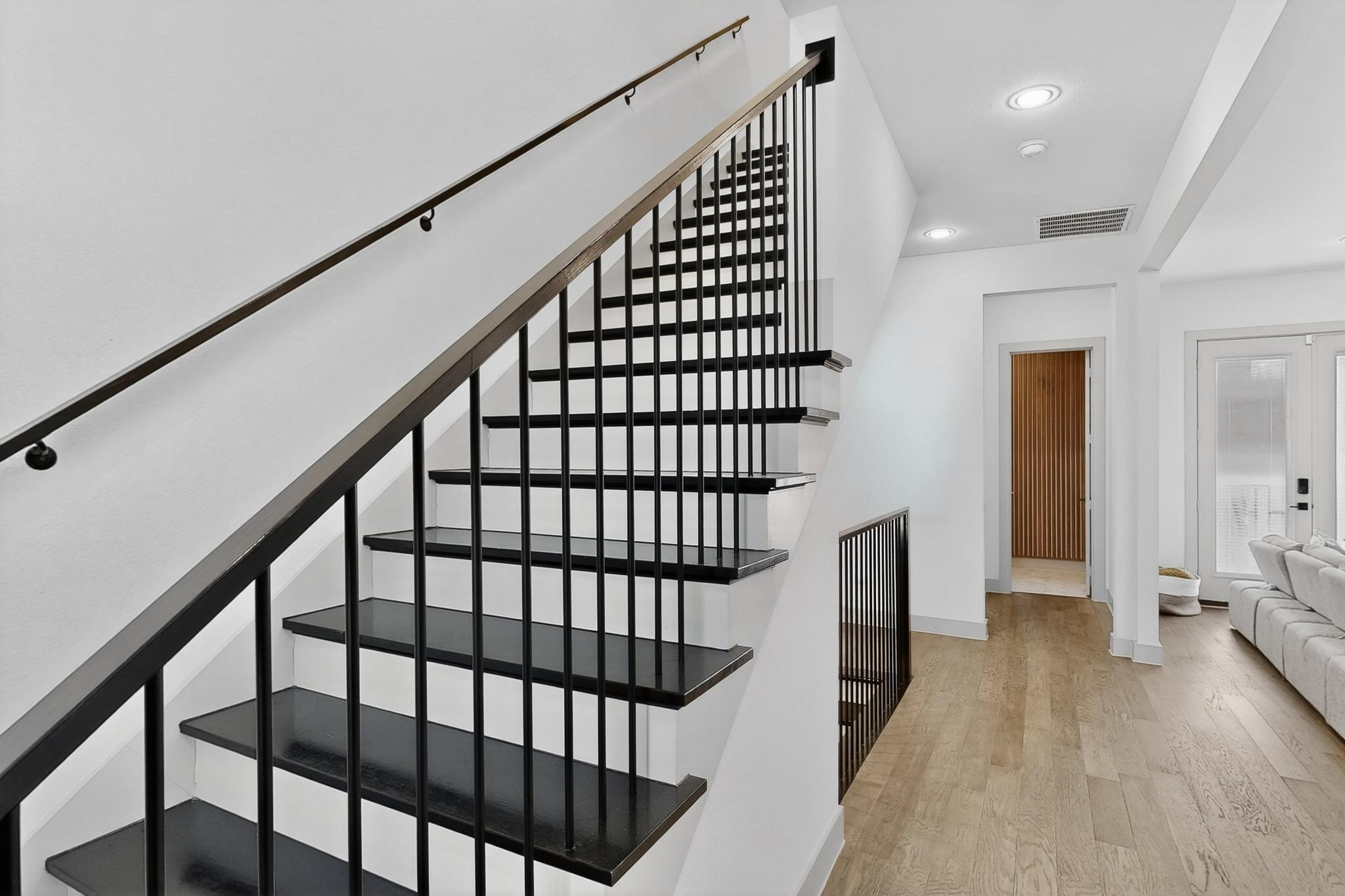 2557 Carmelita Street Dallas TX 75212
