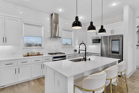 2557 Carmelita Street Dallas TX 75212