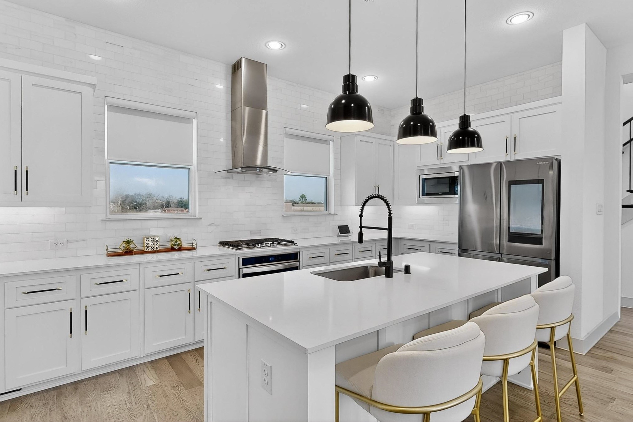 2557 Carmelita Street Dallas TX 75212